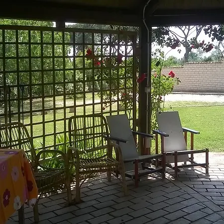 Il Casale Dell'ara Delle Rose לינה וארוחת בוקר *