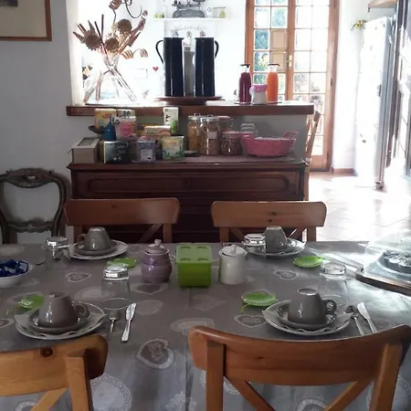 Il Casale Dell'ara Delle Rose לינה וארוחת בוקר *